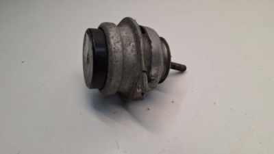 Porsche cayenne 7p подушка двигателя 7p6199131 фото №1