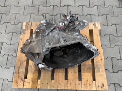 Mazda cx-5 2.2d коробка передач передач механічна d6010 фото №1