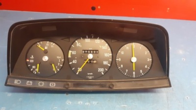 Mercedes w123 2.5b лічильник фото №1