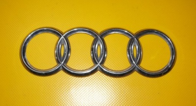 Logo емблема кришки багажника "oooo" audi a8 d2 lift 99-02 4d0853742a фото №1