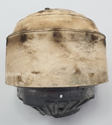 Подушка двигуна mercedes sl r230 5.0 2302400017 фото №1