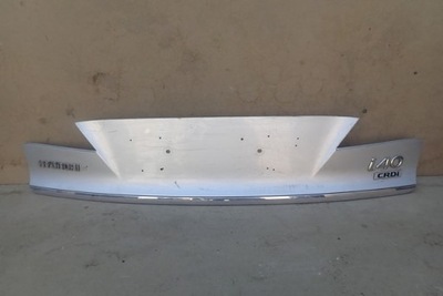 Накладка na кришка hyundai i40 sedan 2011- фото №1