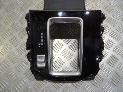 Mazda cx-5 ii панель рамка kb8c-64341 фото №1