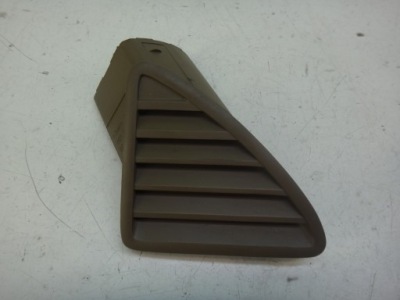 Решітка права правий повітропровід консолі bmw e38 бежева фото №1