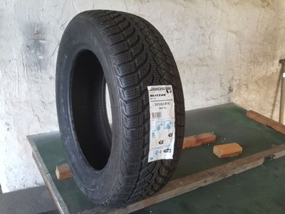 ПОКРЫШКА ЗИМА 205/60R16 8MM BRIDGESTONE BLIZZAK LM-32