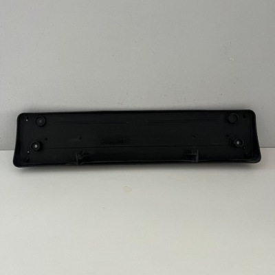 Bmw 1 f40 подкладка накладка номерного знака регистрационный 51118071152 фото №1