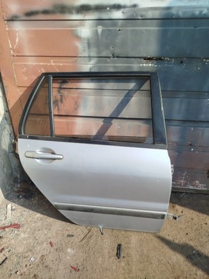 Mitsubishi lancer vii дверь правый задняя задние полный kombi фото №1