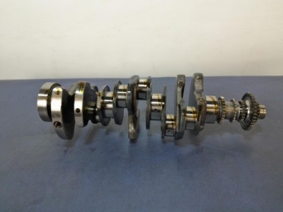 Mercedes c43 w205 amg 3.0 b wał колінчастий r27610 фото №1