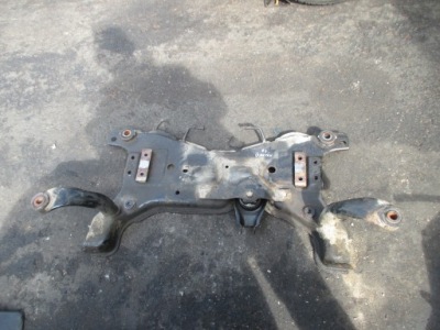 Подрамник балка двигателя mazda3 mazda 3 bk 03-08 фото №1