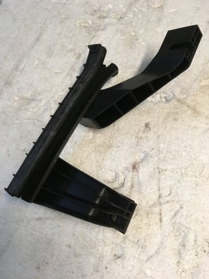Направляющая стекло citroen peugeot 308 9675911580 фото №1
