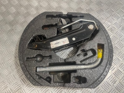 Вкладиш колеса запасне домкрат підйомник набір vw scirocco фото №1