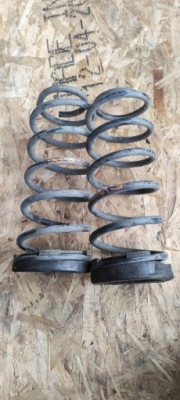 Hyundai veloster 1.6 turbo 2016 пружина задняя задняя фото №1