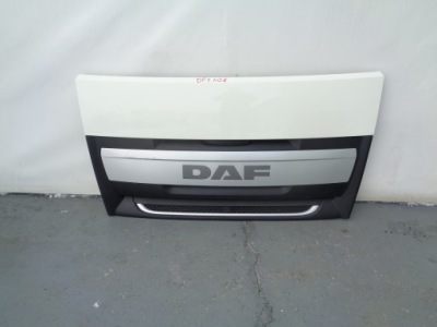 Daf 106 решітка радіатора капот фото №1