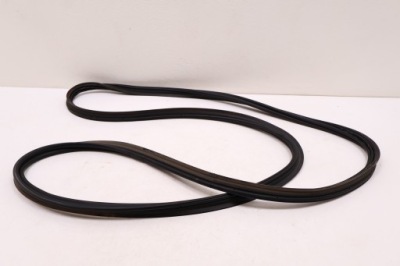 Lexus rx iv прокладка крышки багажника фото №1