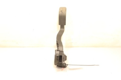 Потенциометр газа peugeot 208 i фото №1