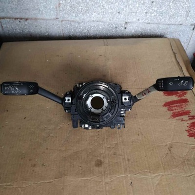 Перемикач комбінований важіль volkswagen оригінальний номер 5q0953507gd фото №1