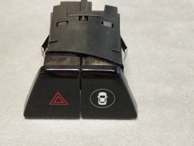 Bmw 7 g11 вимикач аварійних 9383535 фото №1