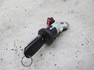 Замок запалювання ключ кришка заливної пального twingo iii 14- фото №1