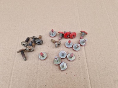 Болти перегородки стіни trafic vivaro primastar 1.9dci фото №1