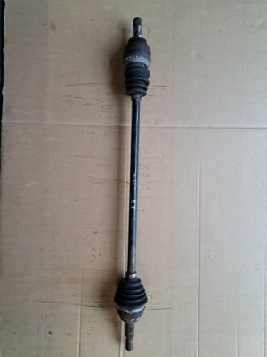 Приводной вал приводная перед правая opel astra h 1,6 фото №1