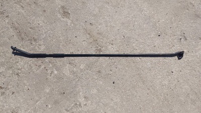 Nissan pulsar стрижень капот фото №1