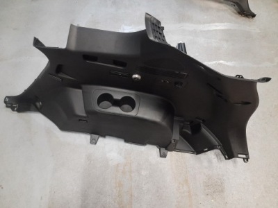 Обшивка багажника правий лівий hyundai santa fe iv 7os фото №1