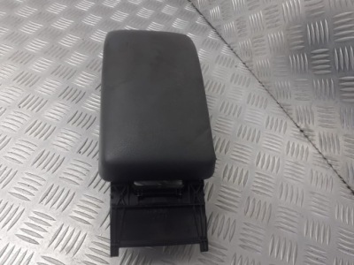 Підлокітник mercedes clk230 2086800079 фото №1