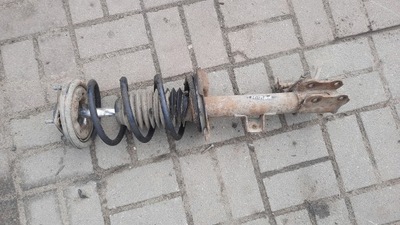 Амортизатор правый перед mazda tribute 2.0b 01r фото №1