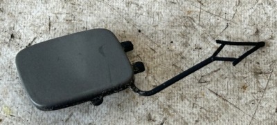 Заглушка фаркоп бампера задняя audi a1 ii s-line 82a фото №1