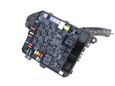 Коробка предохранителей outlander ii peugeot 4007 фото №1