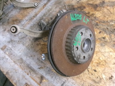 Mercedes w205 поворотный кулак левая перед 1,6cdi фото №1