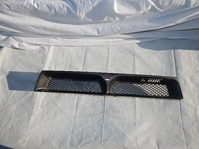 Решітка радіатора передня mitsubishi galant vi ea 96-03 mr192681 фото №1