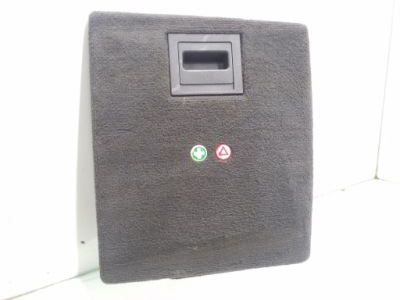 Молдинг декоративна багажника opel signum 24461283 26248938 1.9l дизель 2005 фото №1