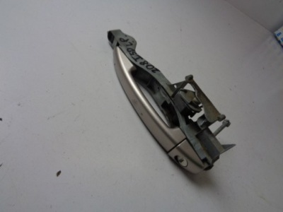 Ручка двері лівий перед peugeot 208 i 2014 rok kck фото №1