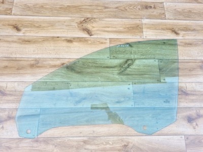 Audi a6 c5 стекло левая передняя фото №1