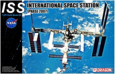 Dragon 11024 International Space Station 1:400