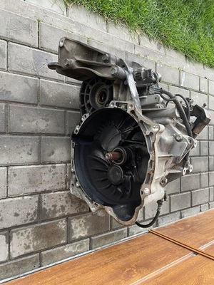 Chevrolet cruze коробка передач передач 2.0 vcdi фото №1