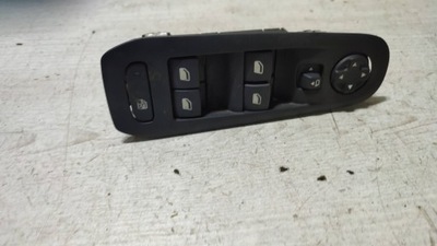 Citroen c5 2019 панелі керування вікон фото №1