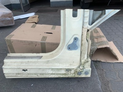 Mercedes a klasa w176 чверть поріг блок двигуна фото №1