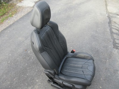 Peugeot 5008 ii 2018 r. сидіння правий перед фото №1