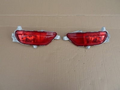 MAZDA CX5 CX-5 RESTYLING FAROS EN PARAGOLPES PARTE TRASERA FAROS ANTINIEBLA DERECHA IZQUIERDA  