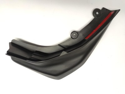 RIGHT FRONT MUDGUARD FACING LAND EVOQUE L538  