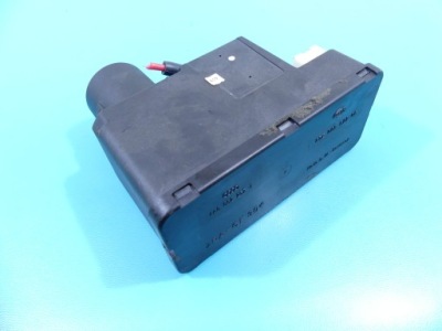 Помпа центрального замка audi a4 b5 4a0862257j фото №1