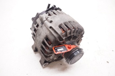 Volvo v60 i s60 v40 ii генератор 30644799 фото №1