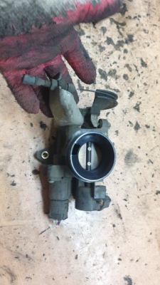 Toyota aygo i 1.0 12v дроссельная заслонка фото №1