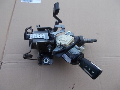 Замок запалювання ключ toyota avensis t27 2.0 d4d фото №1