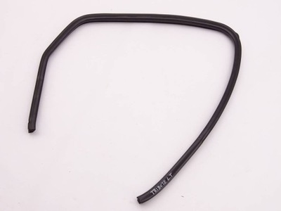 Mazda tribute 00-07 прокладка скло лівий задня фото №1