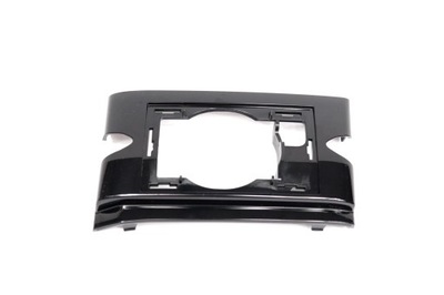 Рамка удерживающая накладка радара левая audi a7 c8 фото №1