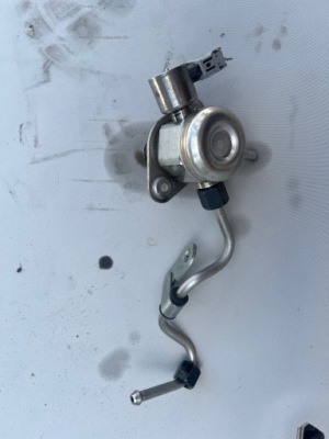 Насос топлива впрыскная 1.6 tce turbo renault megane iv captur talisman . фото №1