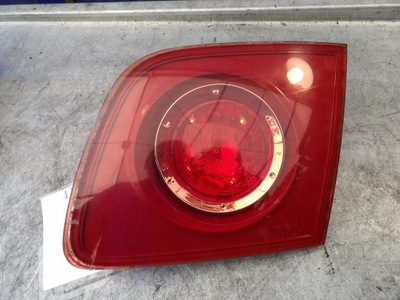 Mazda 3 i лампа tp крышка багажника фото №1